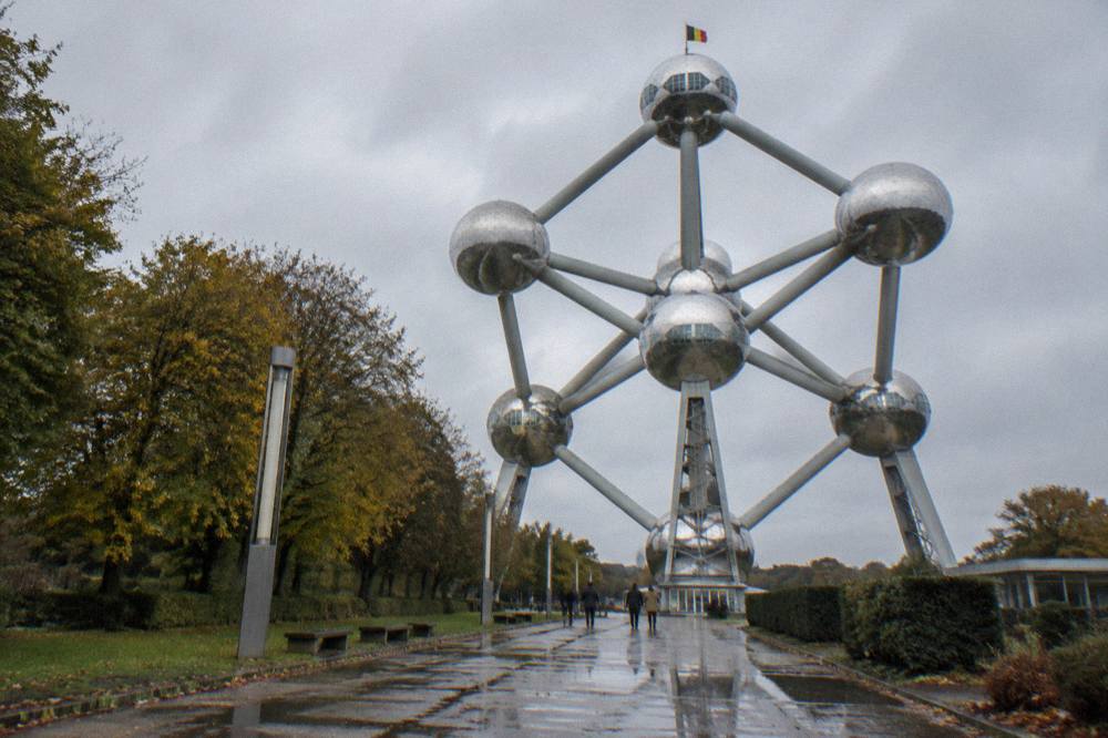 The Atomium spheres seen from the open plaza with walkways and sky